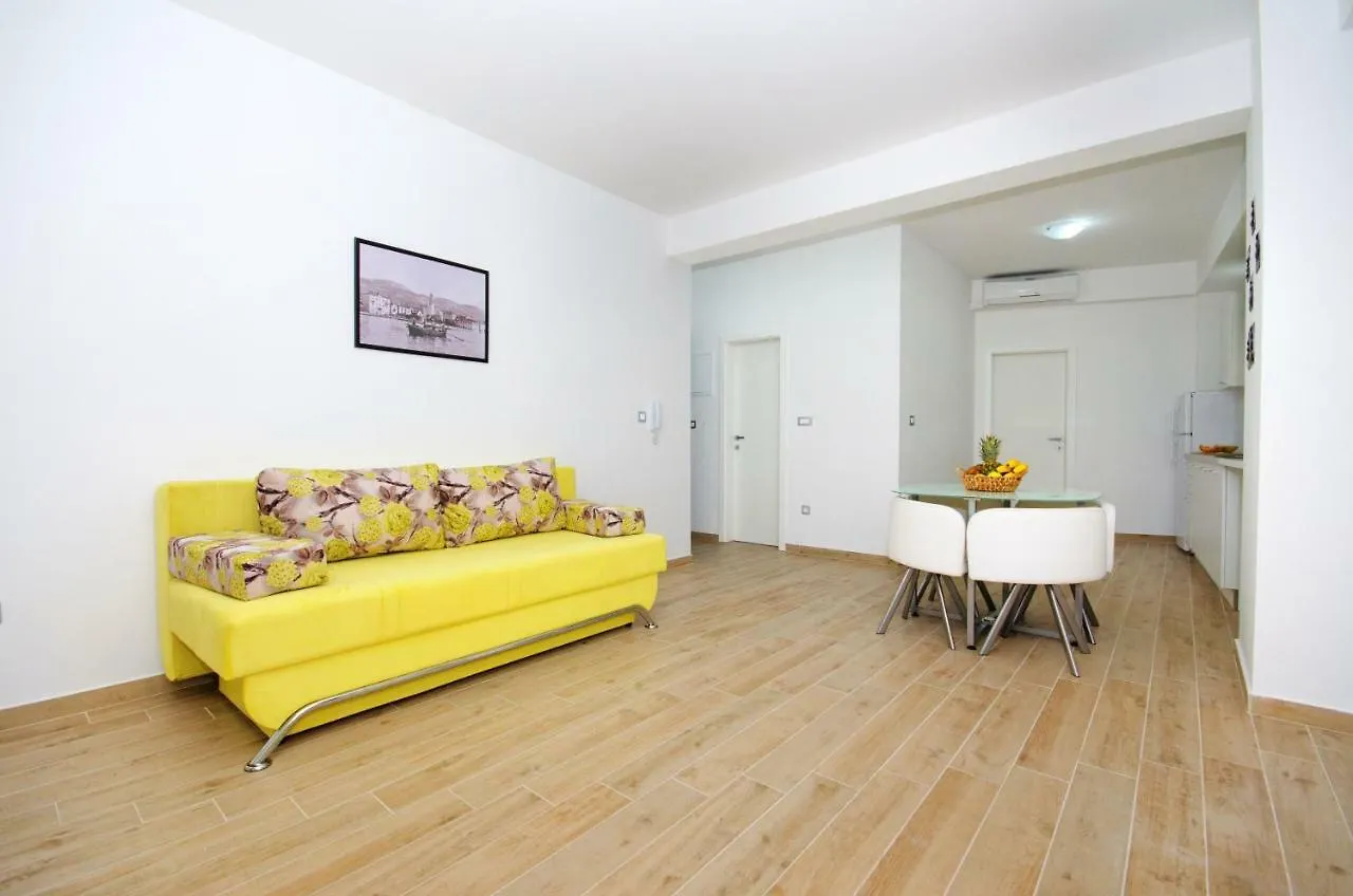 Apartments Keli Kastela