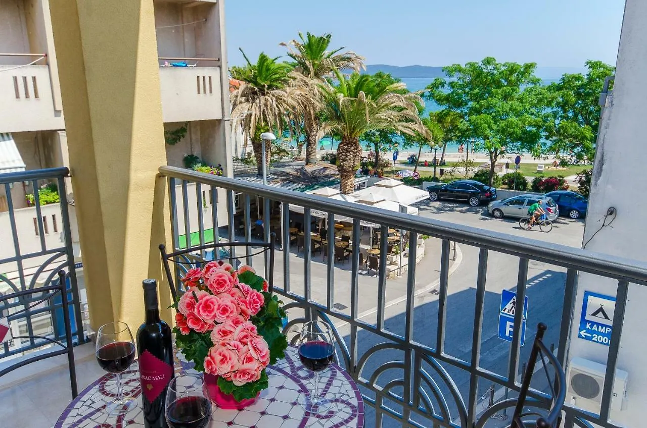Apartments Keli Kastela