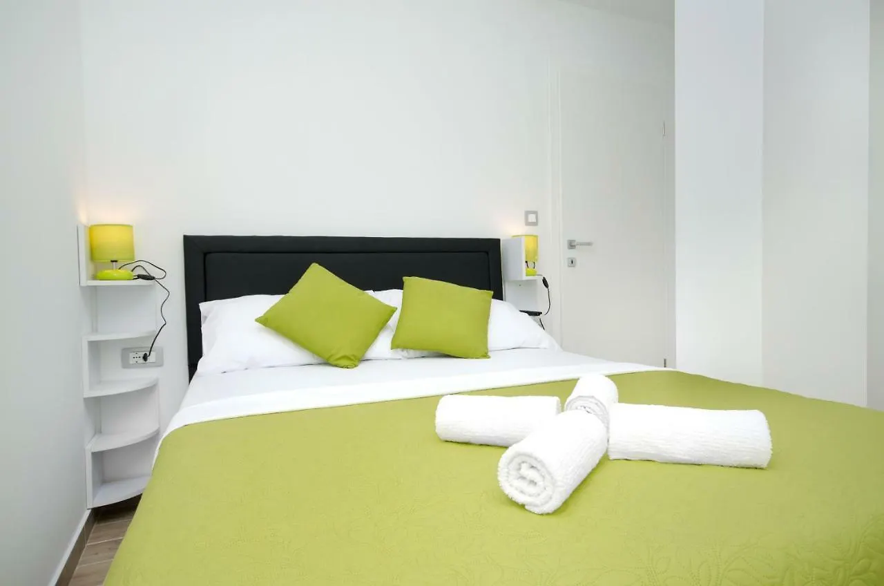 Apartments Keli Kastela