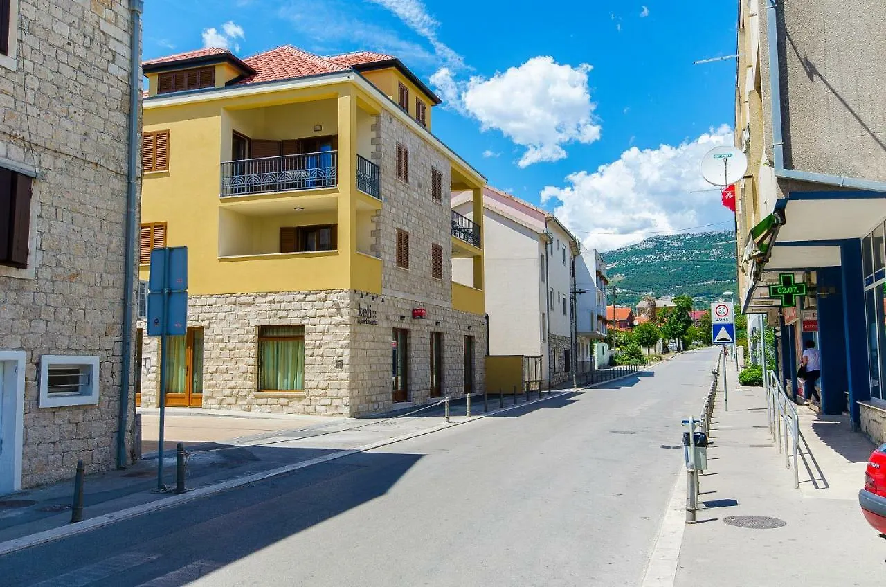 Apartments Keli Kastela Croatia