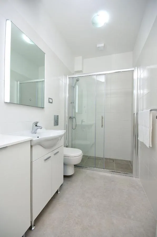 Apartments Keli Kastela 0*,  Croatia