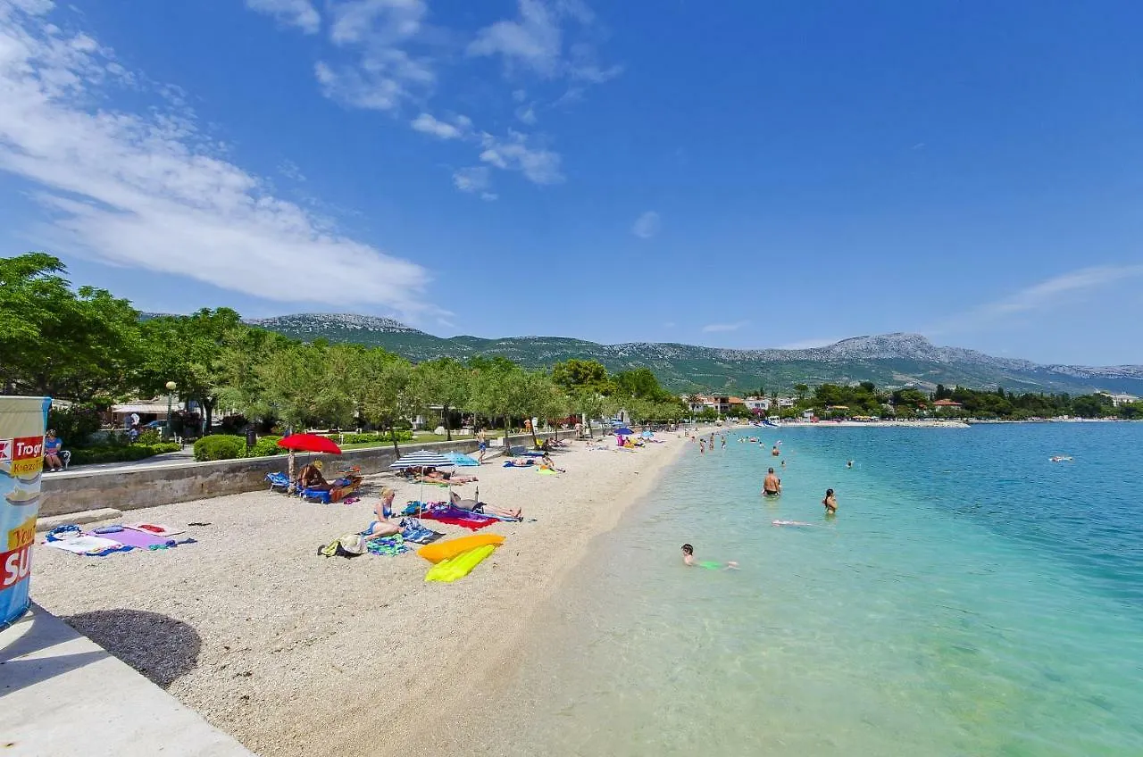 Apartments Keli Kastela